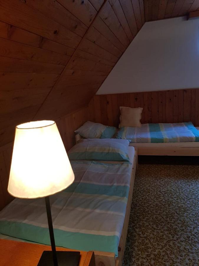 Chata U Koupaliste Chřibská Eksteriør billede