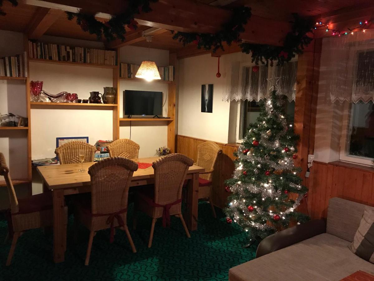 Chata U Koupaliste Chřibská Eksteriør billede